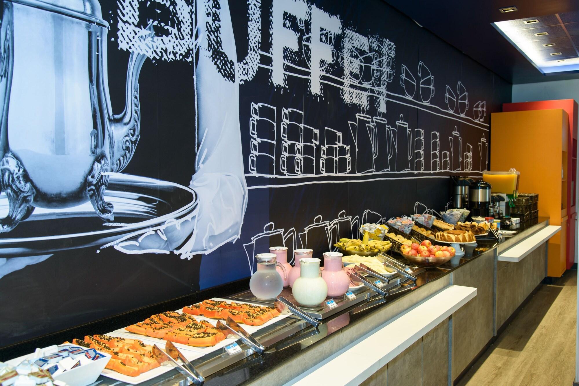 Ibis Budget Belem Εξωτερικό φωτογραφία