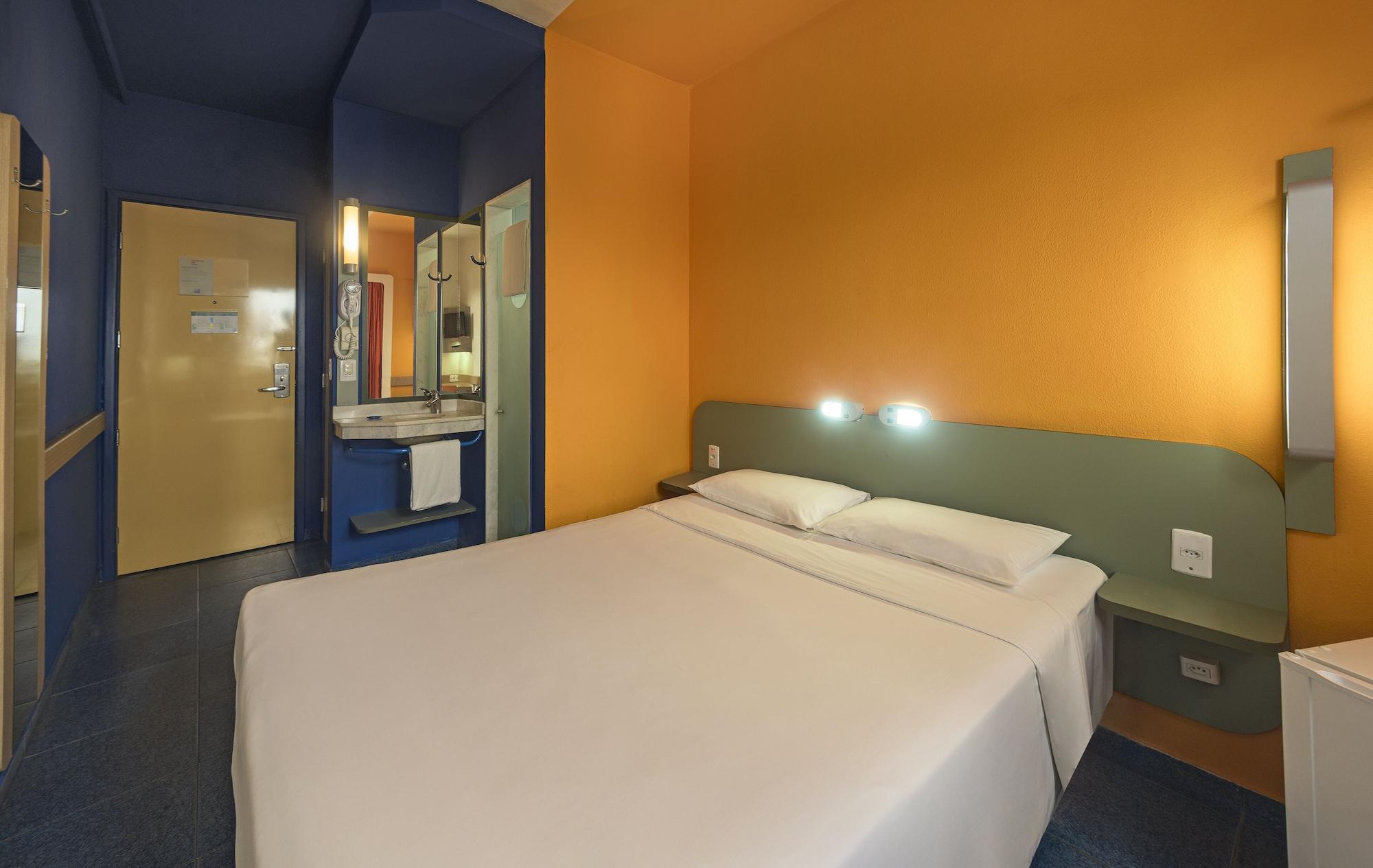 Ibis Budget Belem Εξωτερικό φωτογραφία