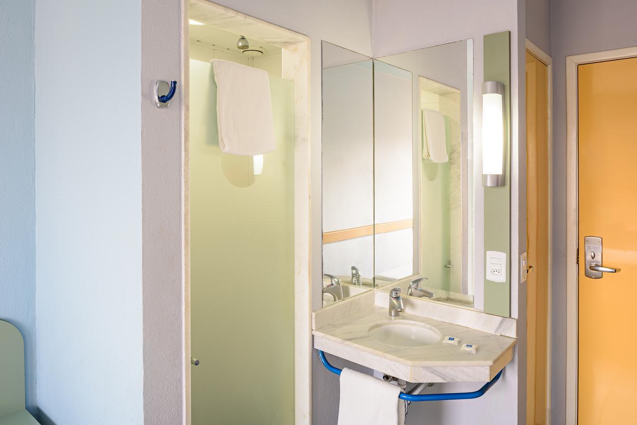 Ibis Budget Belem Εξωτερικό φωτογραφία